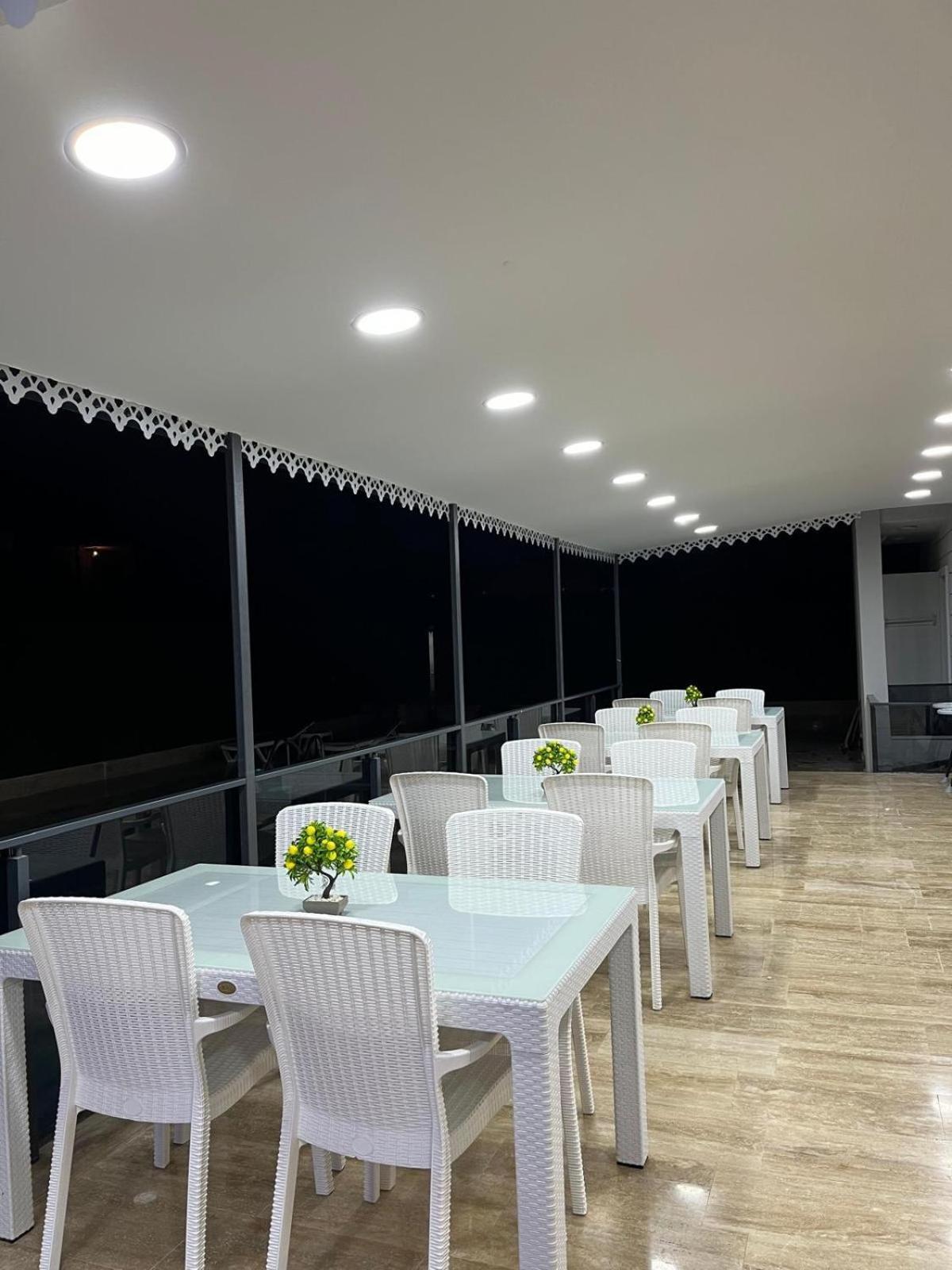 Jest Hotel 凯梅尔 外观 照片